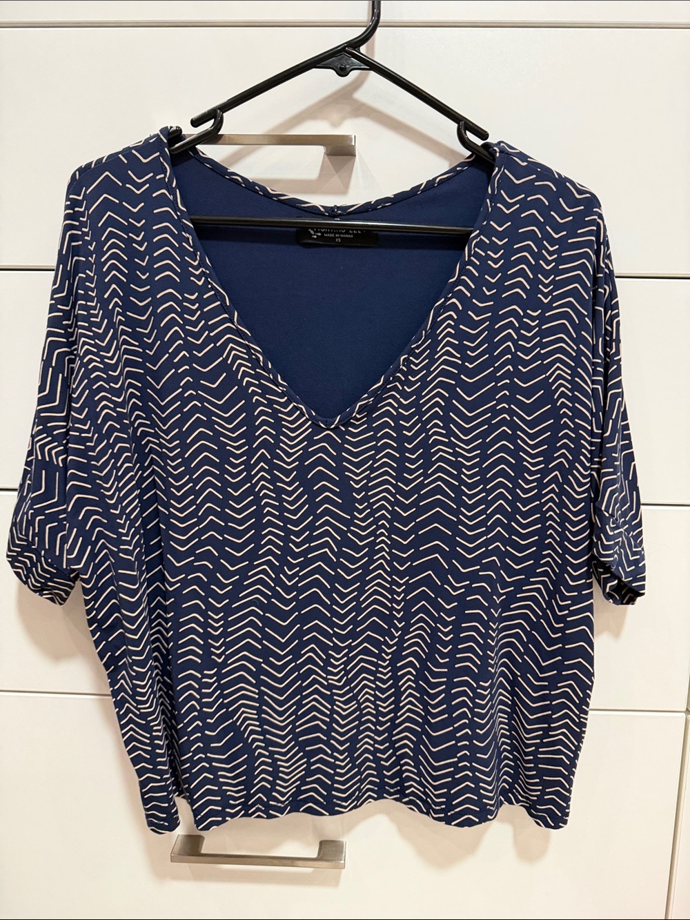 Fighting Eel top Rainie Navy Herringbone XS